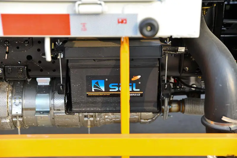 Flatbed Truck with Side Boards