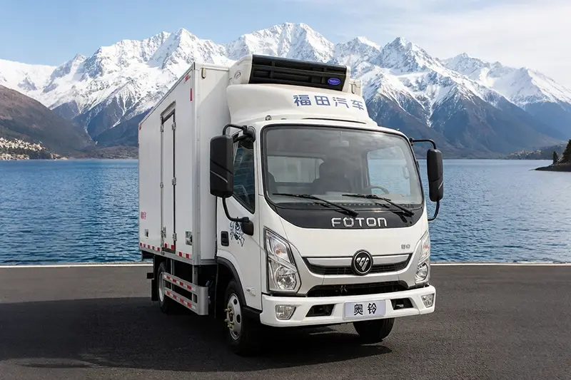 Грузовик-рефрижератор для медицинских вакцин