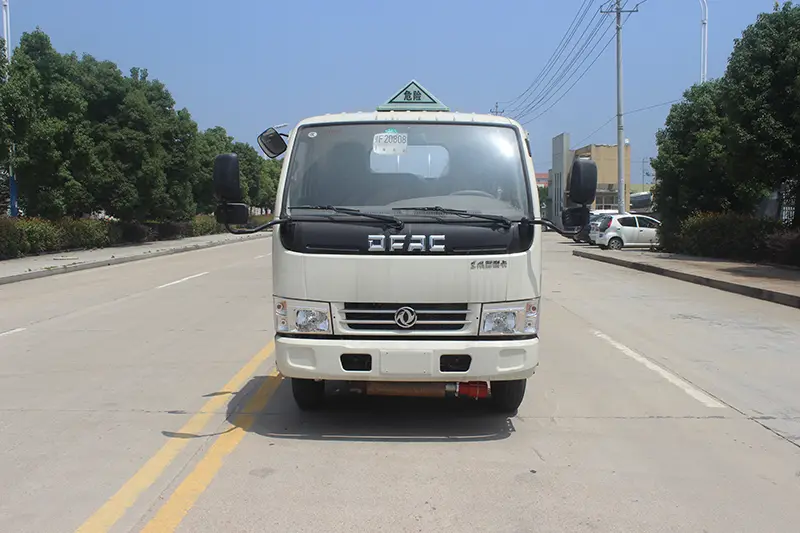 Заправочная автоцистерна