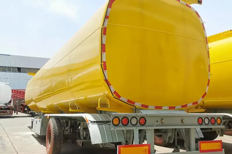 Корпус цистерны для транспортировки жидкостей и газов